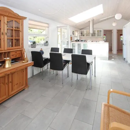 Amazing In Samso With Wifi Holiday home Onsbjerg